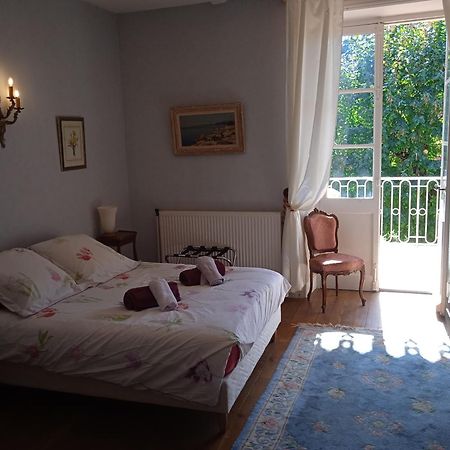 Maison Calme Avec Piscine Entouree De Son Parc Quintenas Экстерьер фото